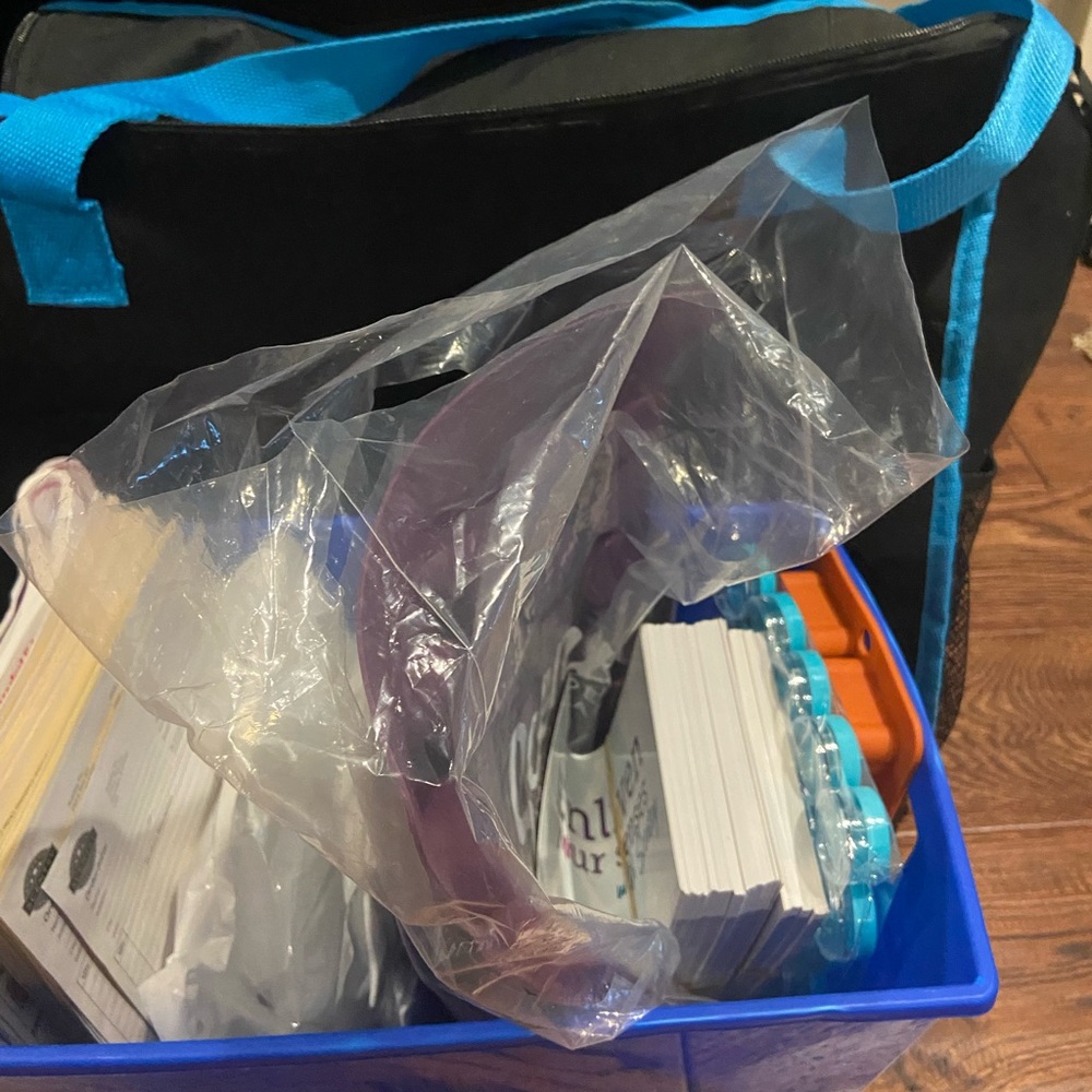 Consultant supplies